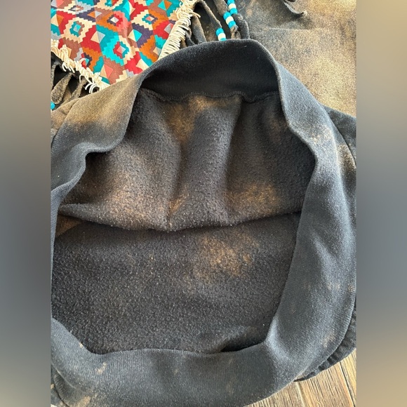 Vtg Jerzees Crewneck Sweatshirt Womens 2XL Aztec Black Bleach Dyed Beaded Fringe - Picture 11 of 11